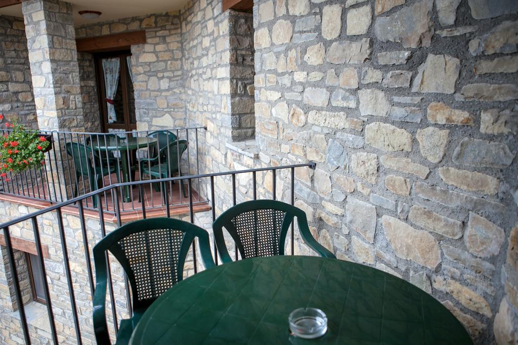 El Balcon De Roda Roda de Isábena Szoba fotó