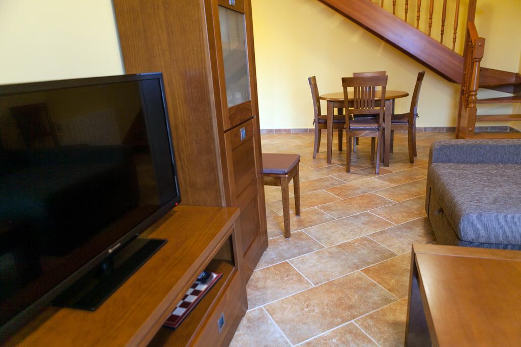 El Balcon De Roda Roda de Isábena Szoba fotó